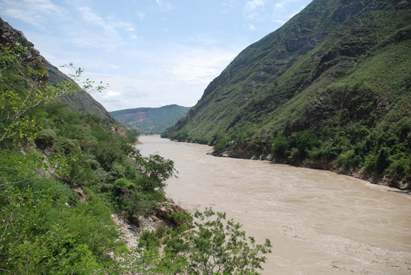 The Pongo de Rentema, the site of one of three proposed dams that would drown Awajun ancestral territory. Photo credit: David Hill